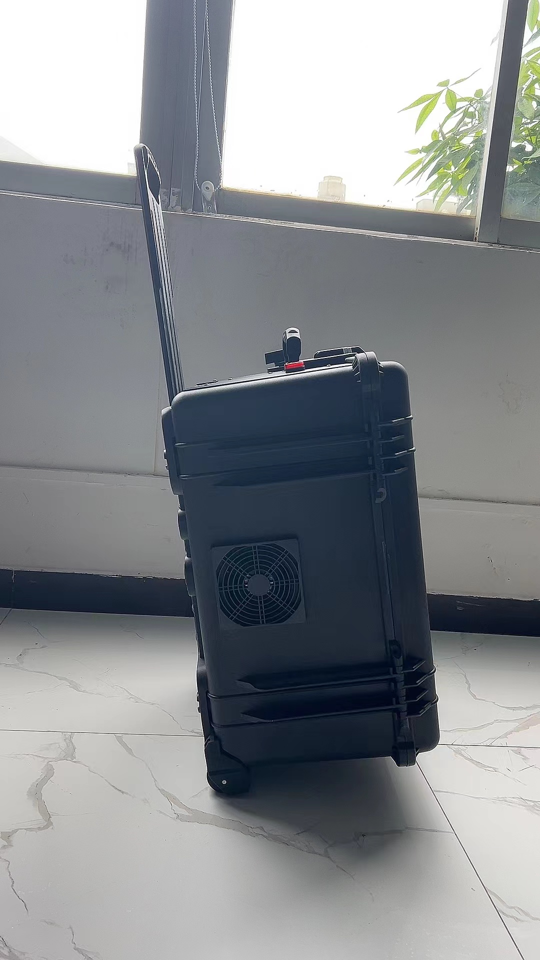 永济手拉箱型移动通信干扰器